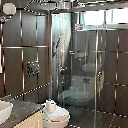 Defne Karya فندق